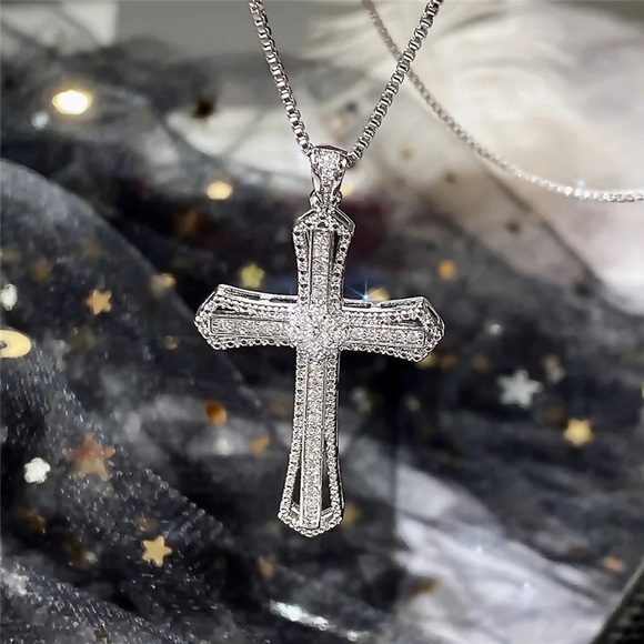 Sterling silver Cubic Zirconia Cross Pendant - Picture 1 of 6